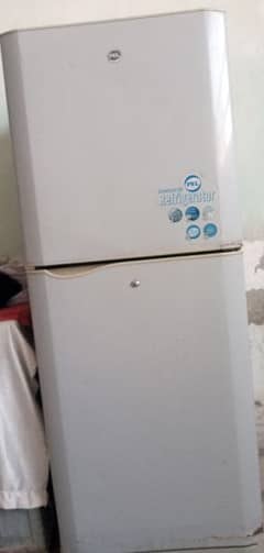 Full size Pel fridge running condition Iqbal town vehari 0308624731