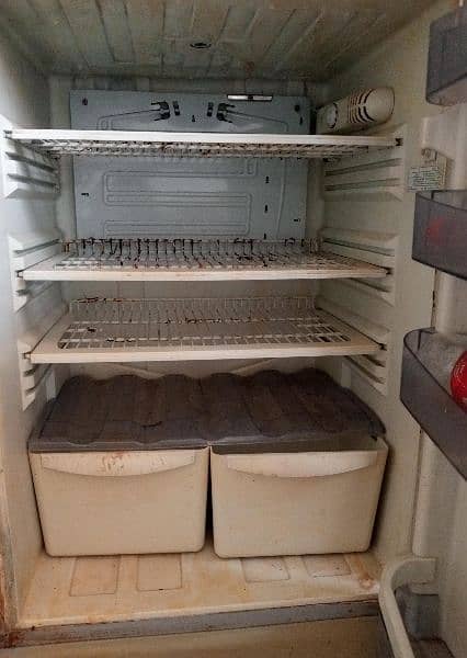 Full size Pel fridge running condition Iqbal town vehari 0308624731 2