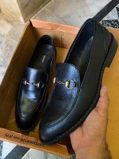 DeVogue Black Loafer