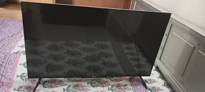 Dawlance 43' inch 4k smart tv