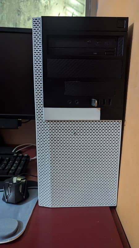 Dell Optiplex 960 Core 2 Quad Q9550 Processor 0