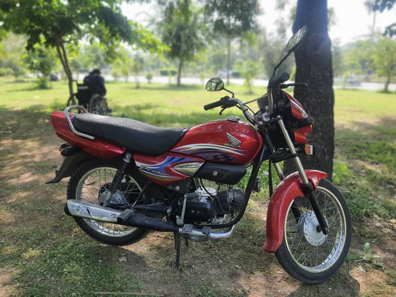 Honda Pridor 2014 1