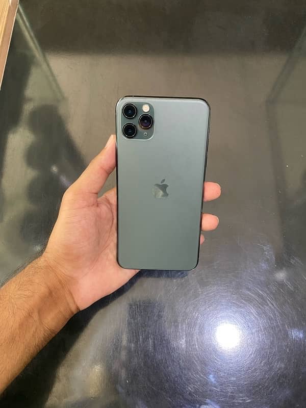 iphone 11 pro max brand new condition 3