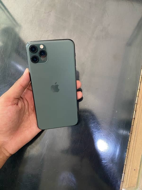 iphone 11 pro max brand new condition 4