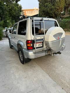 Mitsubishi Pajero 1996