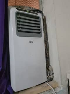 portable AC for sale 10/10 condition