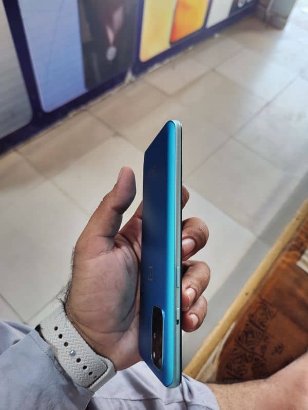 one plus 8T 1