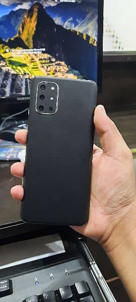 One Plus 8T 2