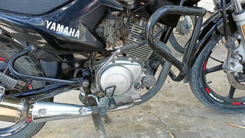 Yamaha YBR 125 2018 5