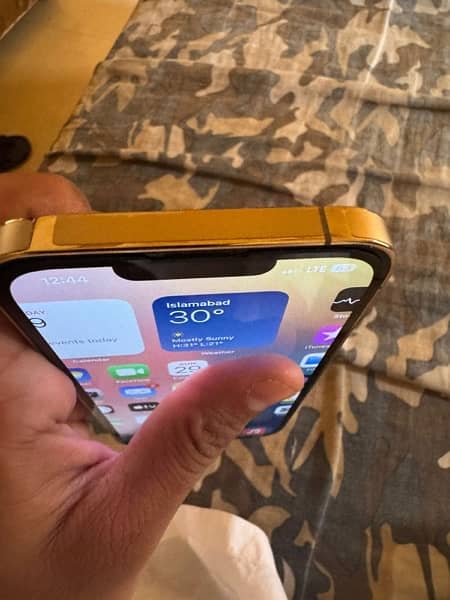 I phone 13 pro  gold jv 10by10 brand new condition 128gb 9