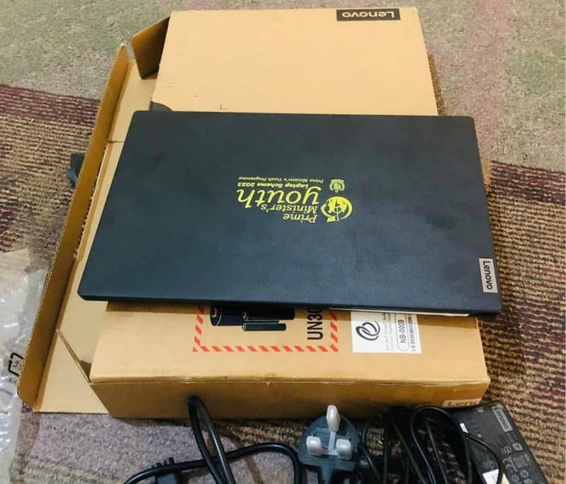 PM laptop levono core i5 1