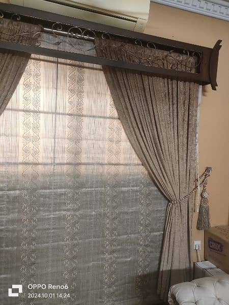 curtains 3