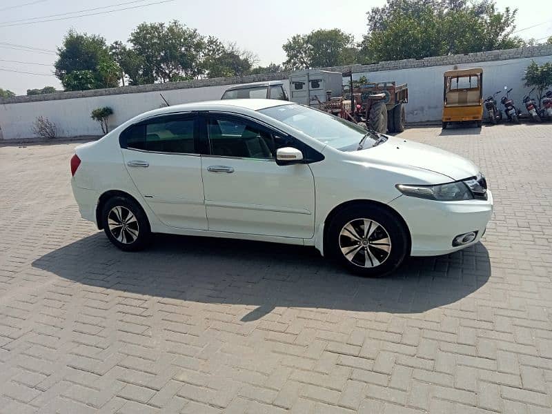 Honda City IVTEC 2018 AUTOMATIC 1