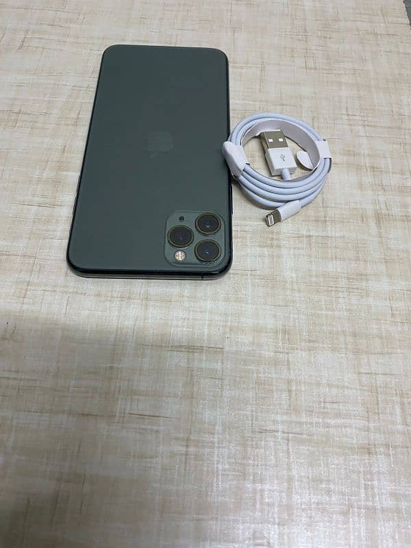 i phone11 pro max 256gb used 5