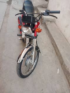 Honda125 Red Colour