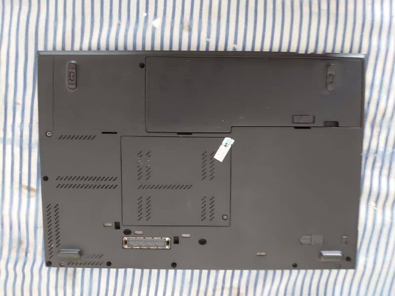 Lenovo Thinkpad T430s 3