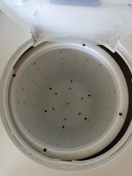 Dawlance Semi Automatic Washing Machine 5