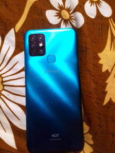 . 
Infinix HoT 10 4GB Ram 64GB Rom Dual sim pTa official approved. 1