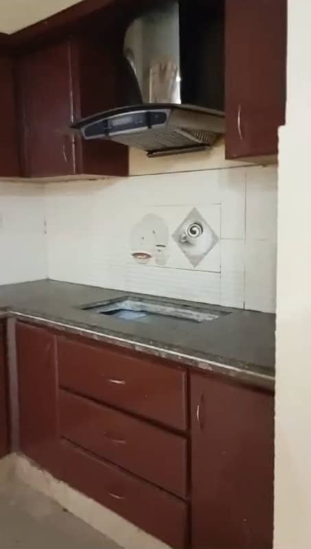 PORTION FOR RENT 3 BED DD GROUND FLOOR 4