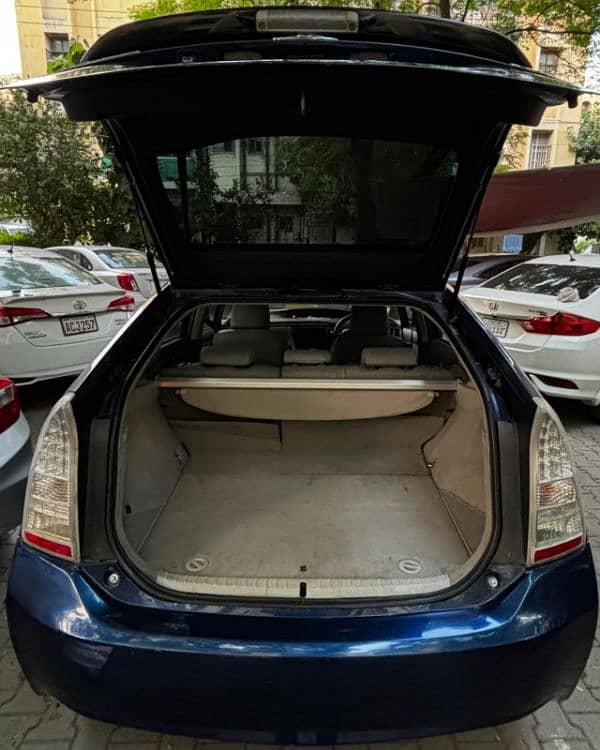 Toyota Prius 2010 8