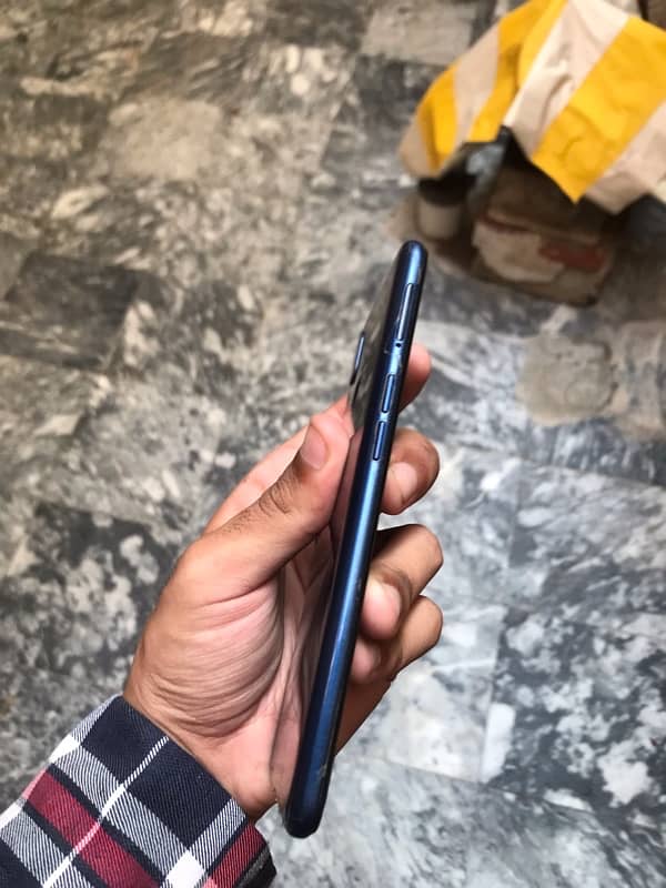 Samsung Galaxy A10s 4