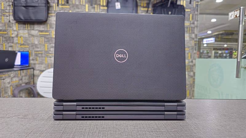 Dell latitude 7310 Core i5 10th generation Bezell less 9