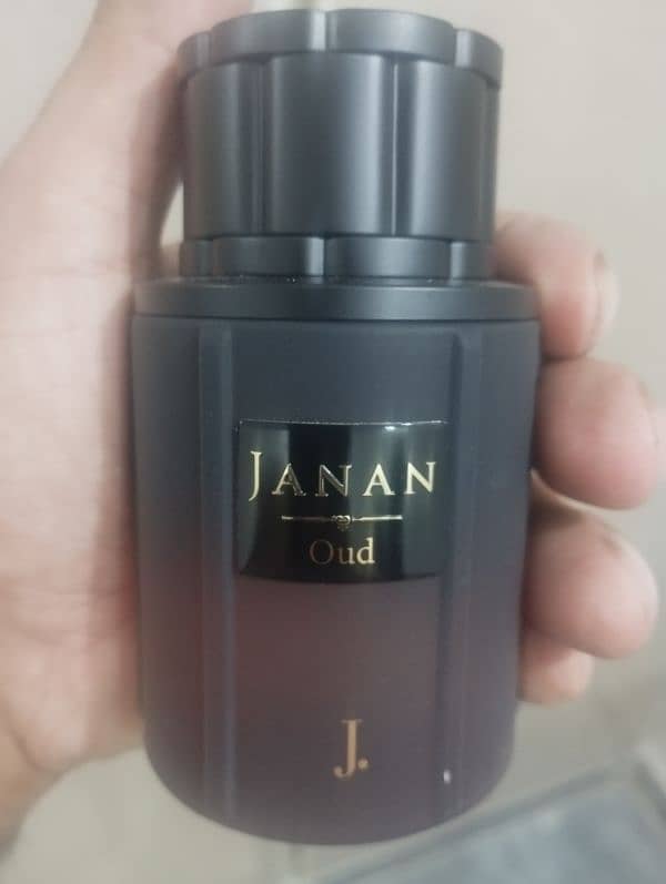 janan oud 0