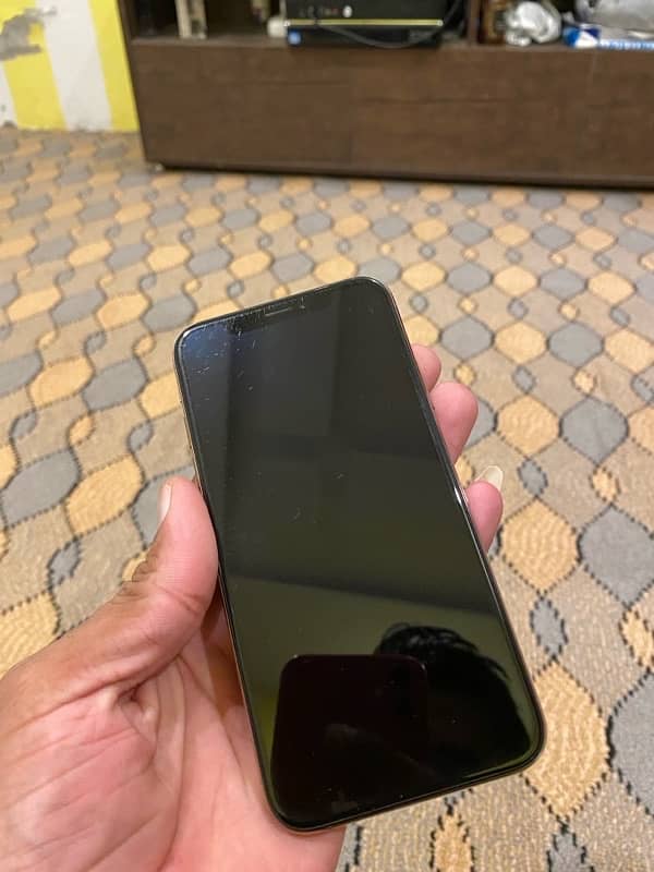 iPhone xs PTA Approved 5