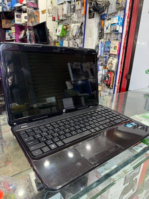 HP pavilion g6 i3 2nd 4