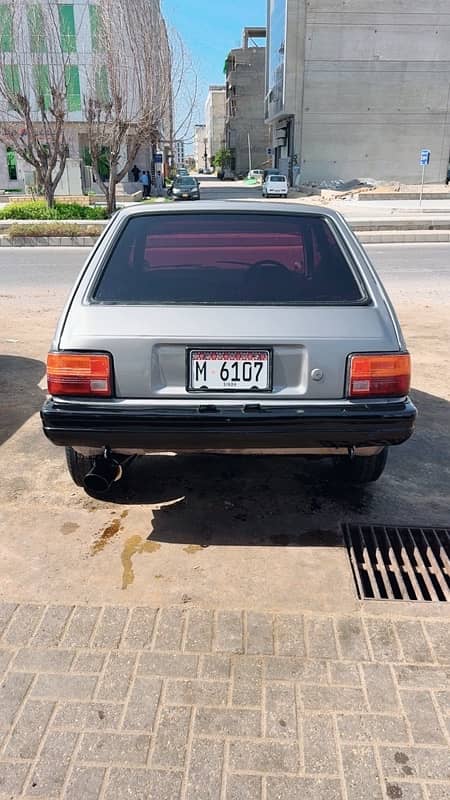 Toyota Starlet 1984 3