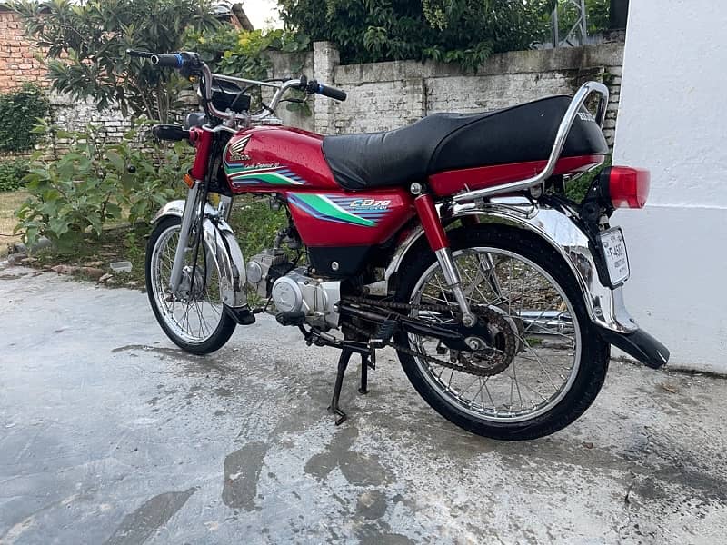 Honda CD 70 2017 5