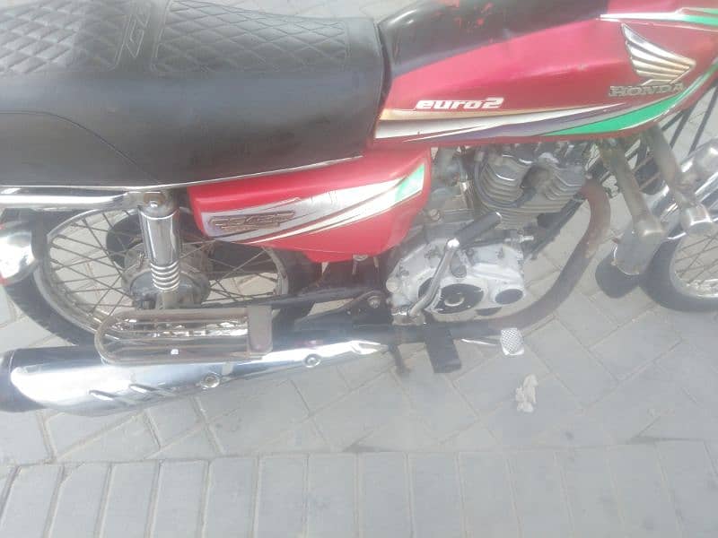 Honda 125 2013 3