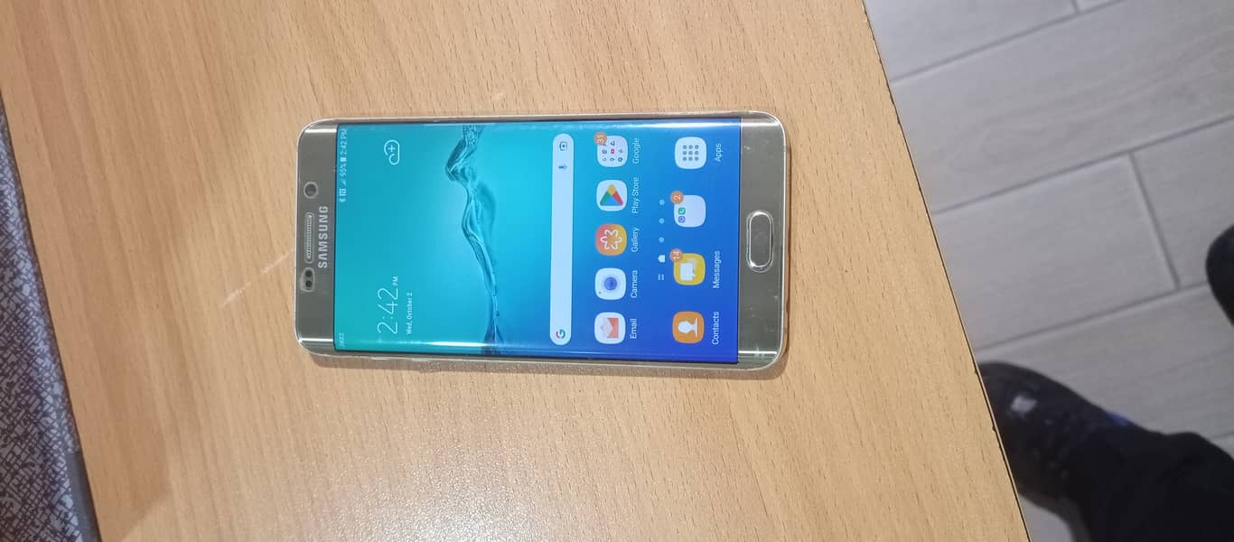 Samsung S6 Edge + fresh with Charger and Cover 3