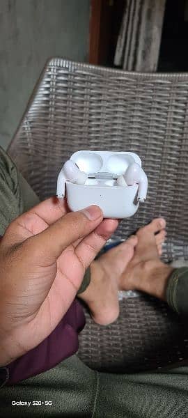 Air pods pro 2nd generation fir sale 1