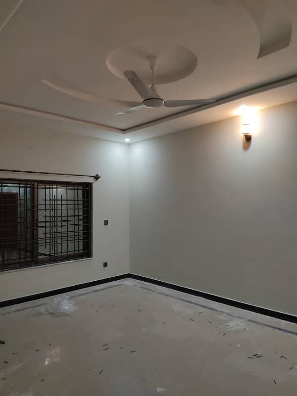 10 Marlas Ground Floor All Facilities Gas Electricity Separate G-14/4 9