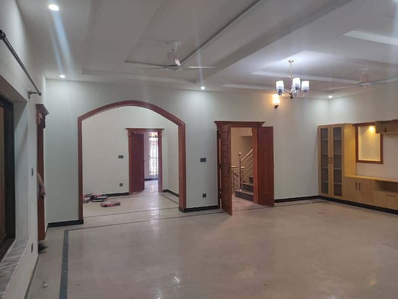 10 Marlas Ground Floor All Facilities Gas Electricity Separate G-14/4 10