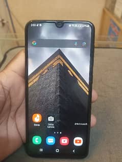 Samsung galaxy A50.