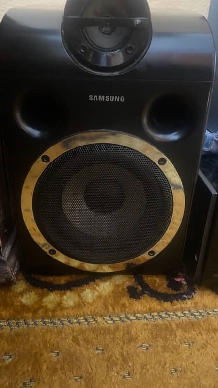 samsang speakers03348001378 3