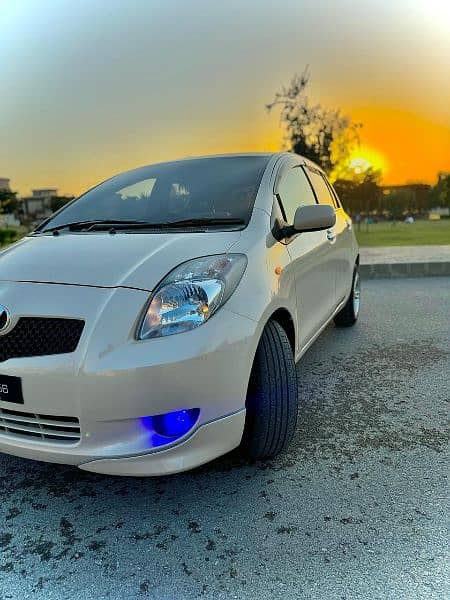 Toyota Vitz 2005 3