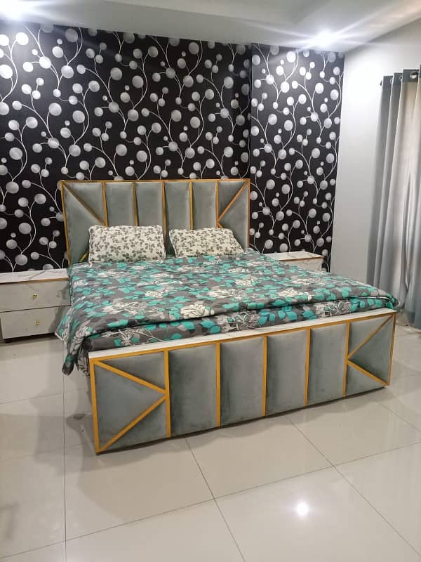 Par Day short time One BeD Room apartment Available for rent in Bahria town phase 4 and 6 empire Heights 2 Family apartment 6