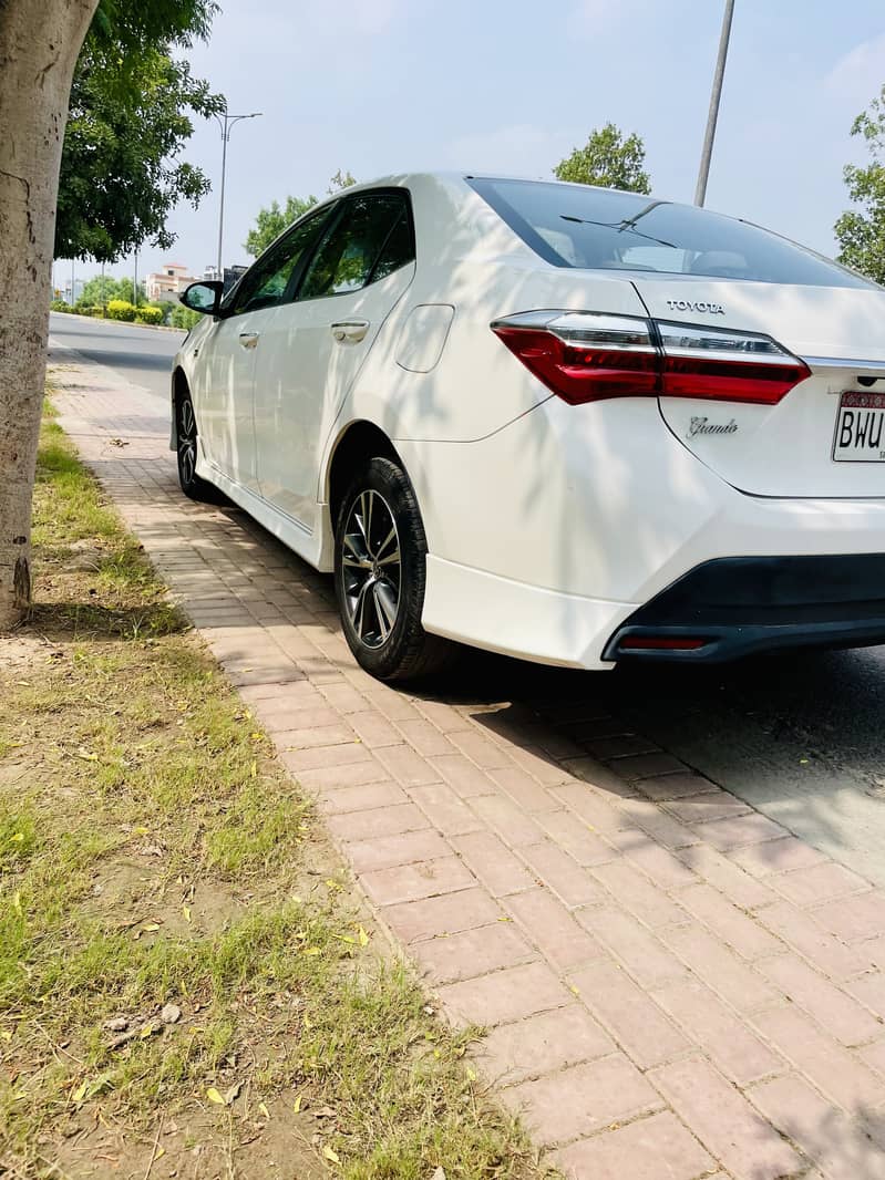 Toyota Corolla Altis 2022 6