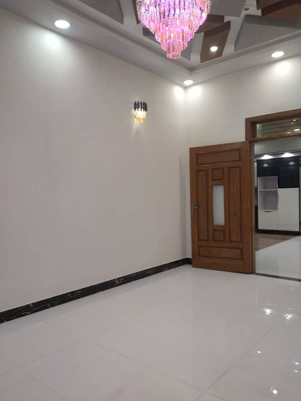 Brand New 3 Bed D/D Ground Floor Flat For Sale In Gulshan Block 4 10