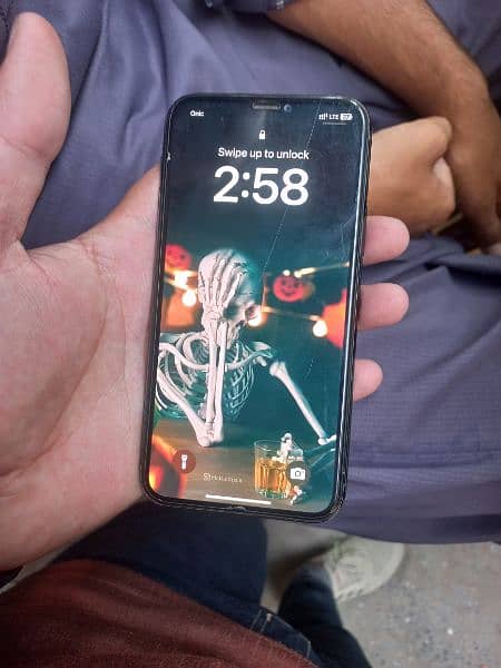 iphone 11 pro 1