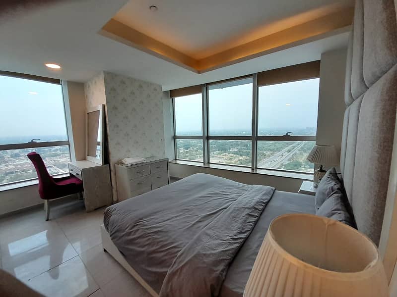 Luxury 2 bedrooms Available on Daily Basis in Centaurus Islamabad 4