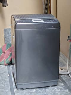 Fully Automatic Washing Machine for sale.