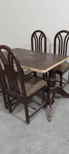 real wood tining table with four chair 0