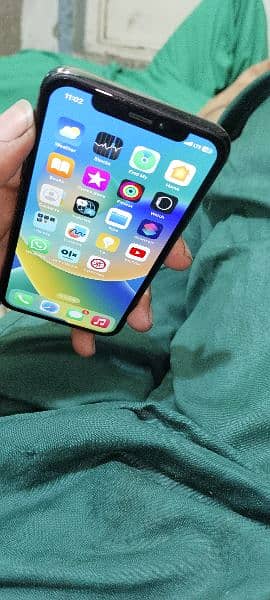 IPHONE X 256 GB PTA APPRIVED 1