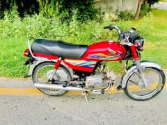 honda 70 all ovr ok bike 10/10 Condition Document clr