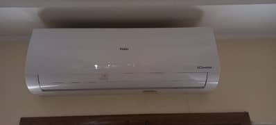 Hair 1.5 ton DC inverter heat and cooling good condition 0