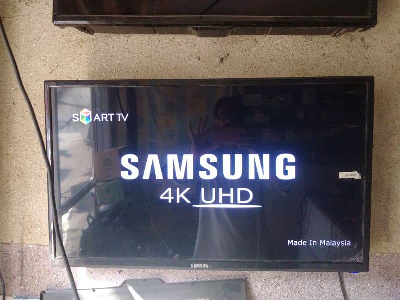 samsung led for sale just new 6 minth use 0